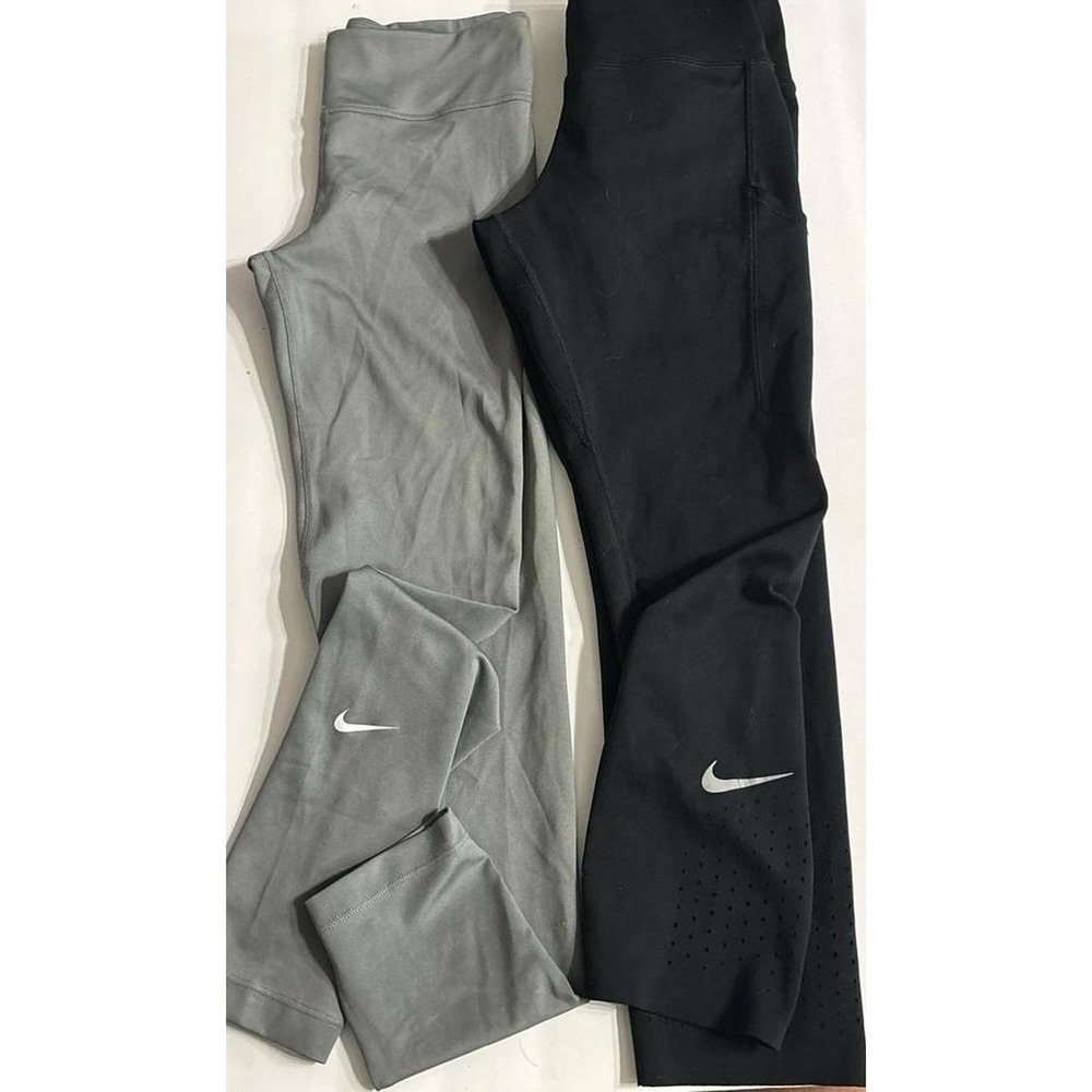 Nike Athletic Leggings (Medium) Bundle